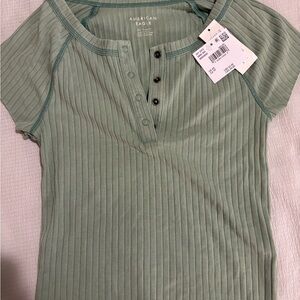 American Eagle Outfitters Green Ribbed Women's Top